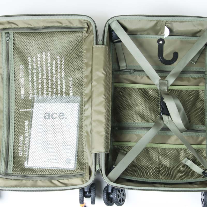Fresh Service(եå奵ӥ) ace.  FTS CABIN CASE
