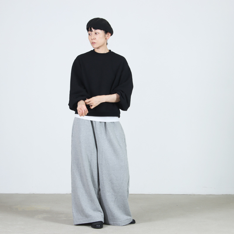 Gauze() VOLUME SLEEVE URAKE PULL OVER