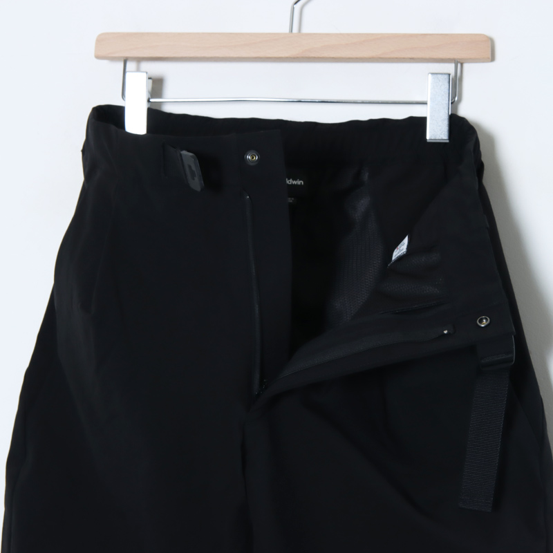 Goldwin (ゴールドウィン) One Tuck Tapered Stretch Pants 
