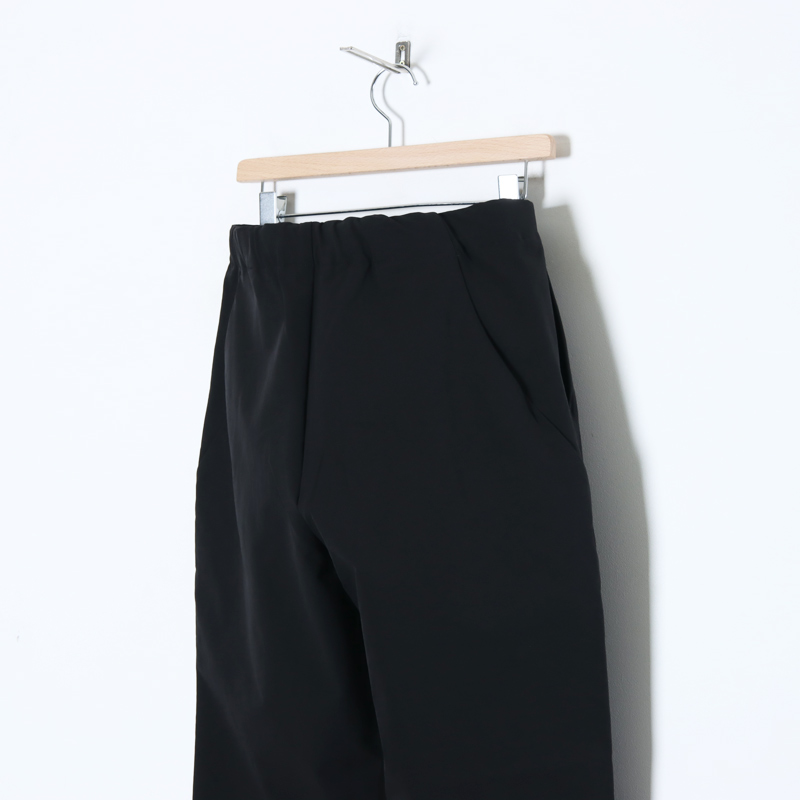 Goldwin(ɥ) One Tuck Tapered Stretch Pants