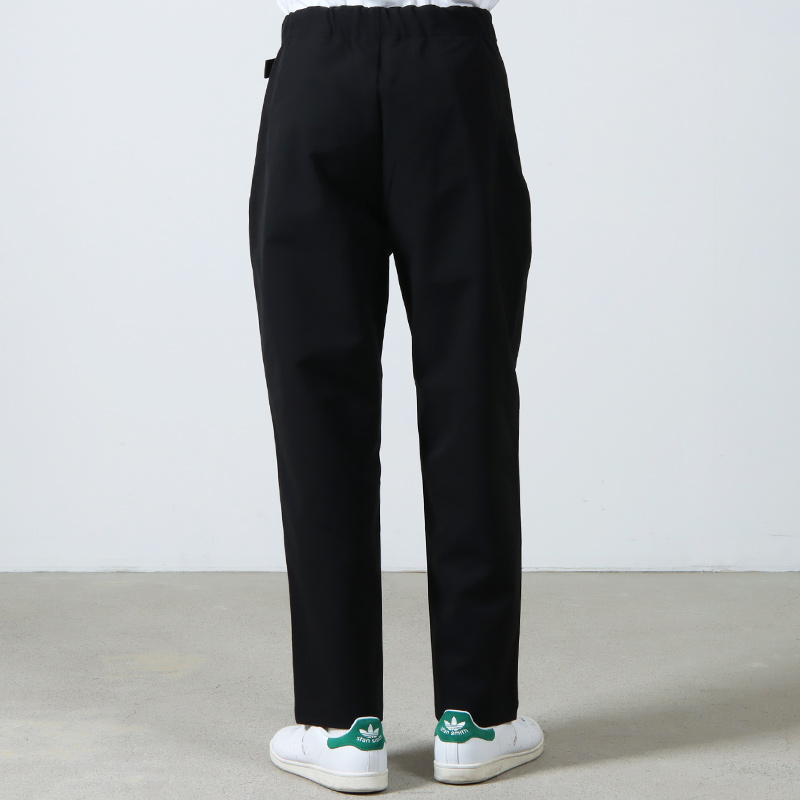 Goldwin(ɥ) One Tuck Tapered Stretch Pants