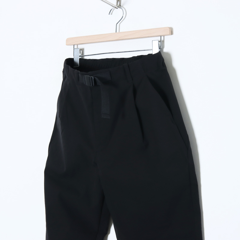 Goldwin(ɥ) One Tuck Tapered Stretch Pants