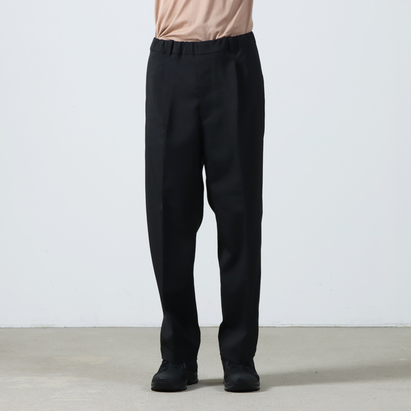 Goldwin(ɥ) One Tuck Straight Pants