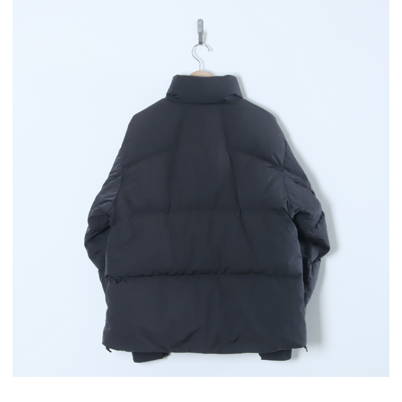 Goldwin(ɥ) Dope Dyed Ripple Nylon Down Jacket