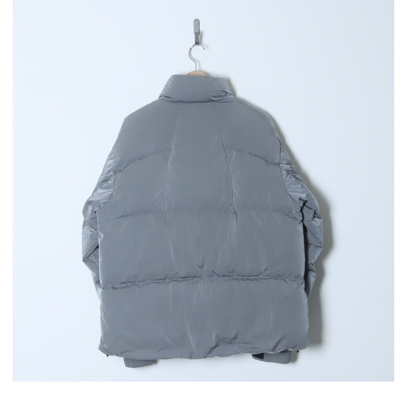 Goldwin(ɥ) Dope Dyed Ripple Nylon Down Jacket