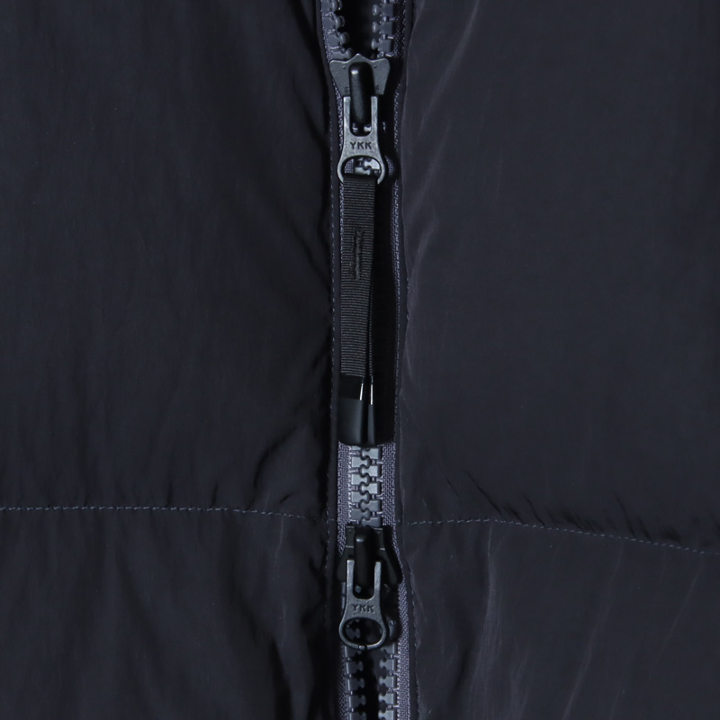 Goldwin(ɥ) Dope Dyed Ripple Nylon Down Jacket