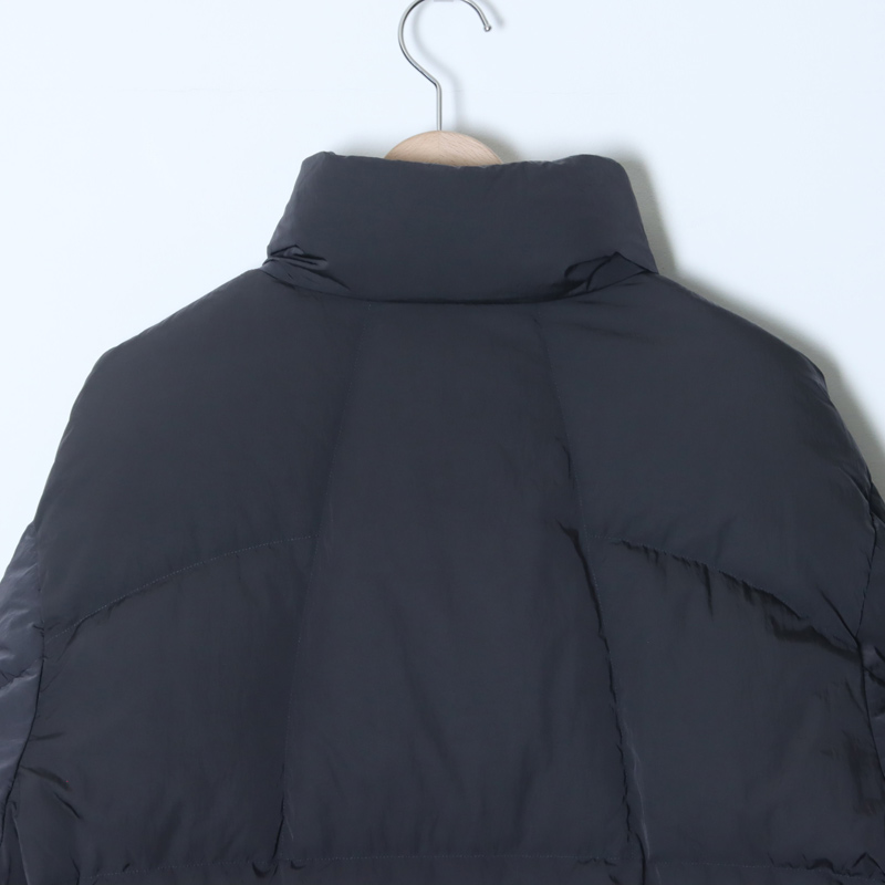 Goldwin(ɥ) Dope Dyed Ripple Nylon Down Jacket