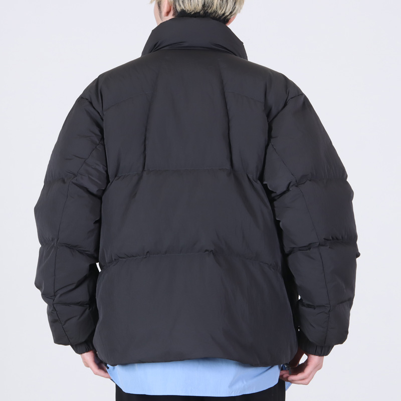 Goldwin(ɥ) Dope Dyed Ripple Nylon Down Jacket