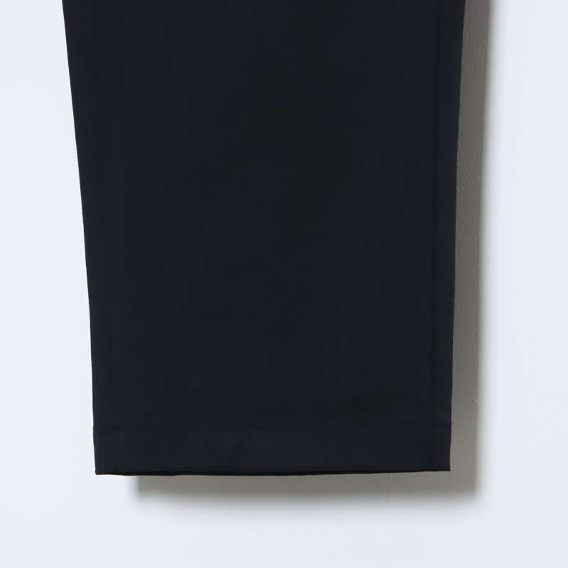 Goldwin(������ɥ�����) One Tuck Tapered Stretch Pants