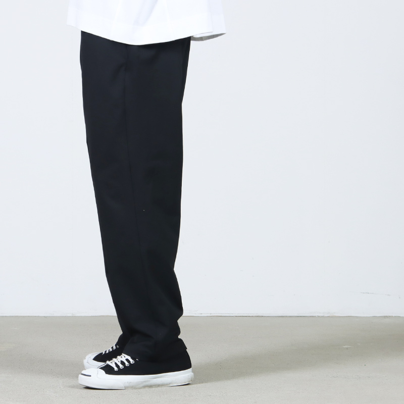 Goldwin(������ɥ�����) One Tuck Tapered Stretch Pants