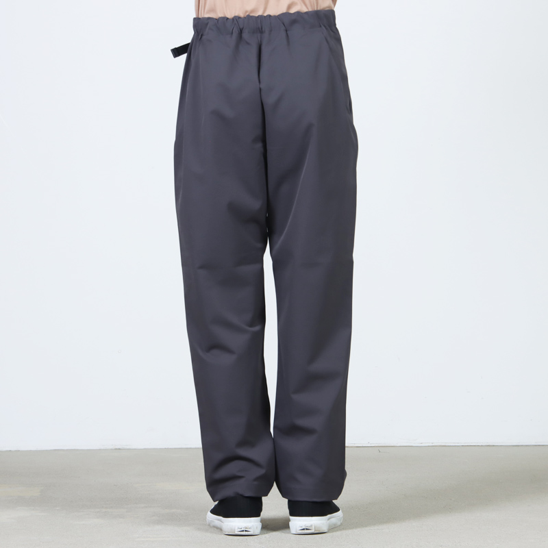 Goldwin(������ɥ�����) One Tuck Tapered Stretch Pants