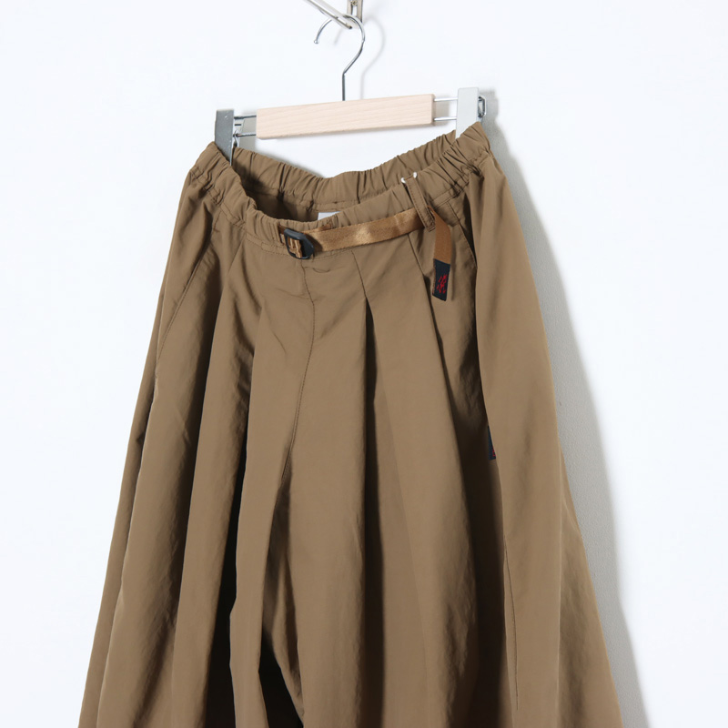 GRAMICCI(����ߥ�) NYLON FLARE PANT