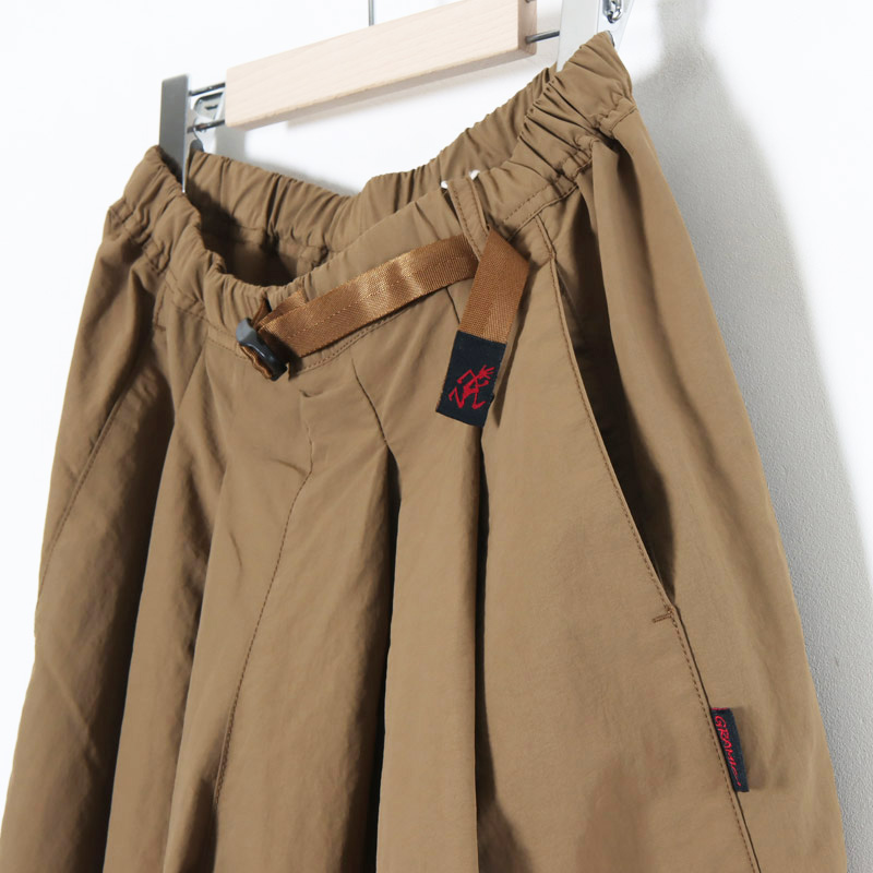 GRAMICCI(����ߥ�) NYLON FLARE PANT