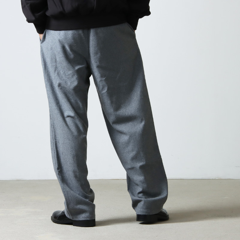 GRAMICCI(ߥ) WOOL RELAXED PLEATED TROUSER
