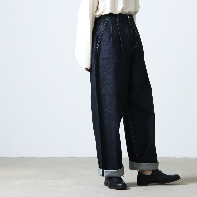 Graphpaper (グラフペーパー) Selvage Denim Two Tuck Pants 