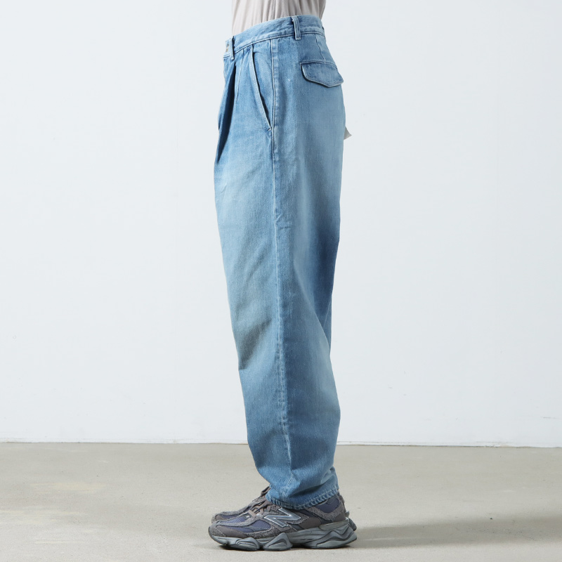 Graphpaper(եڡѡ) Selvage Denim Two Tuck Tapered Pants Light fade