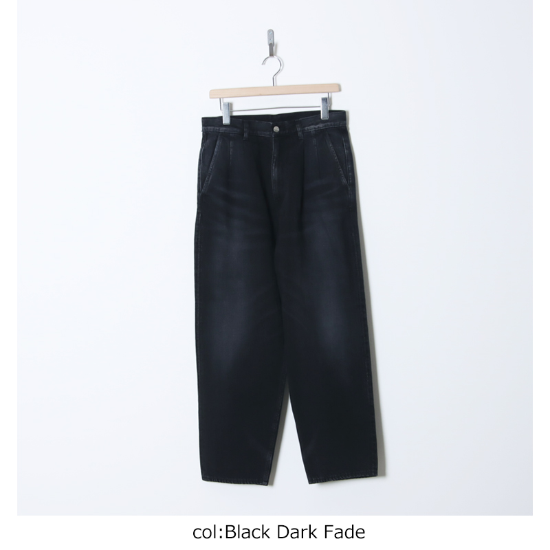 クラブペーパー　ツータックダークフェードデニム Graphpaper (グラフペーパー) Selvage Denim Two Tuck Tapered Pants