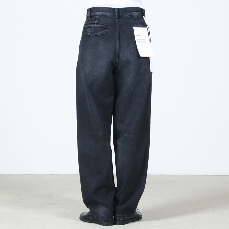 Graphpaper (グラフペーパー) Selvage Denim Two Tuck Tapered Pants