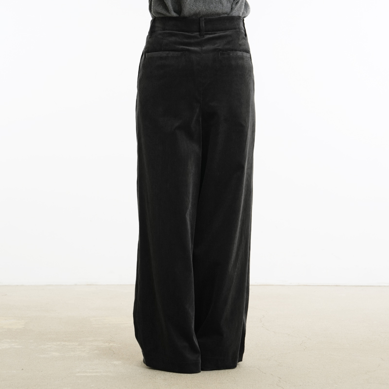 Graphpaper(����եڡ��ѡ�) Suvin Corduroy Wide Straight Trousers