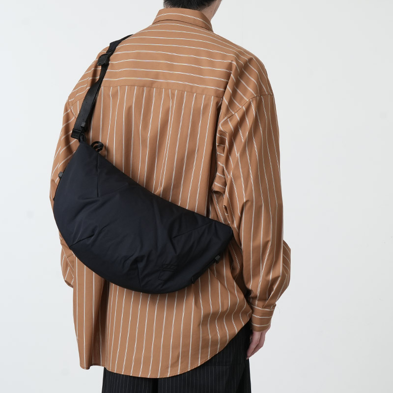 Graphpaper(����եڡ��ѡ�) Blankof for GP Medium Crescent Bag