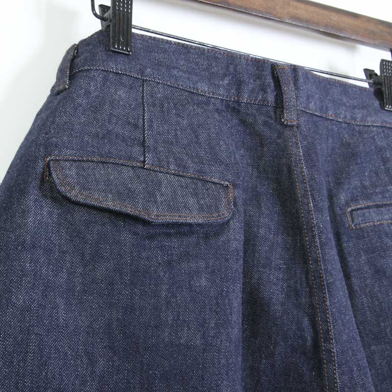 Graphpaper (グラフペーパー) Colorfast Denim Two Tuck Pant / カラーファストデニム ツータックパンツ