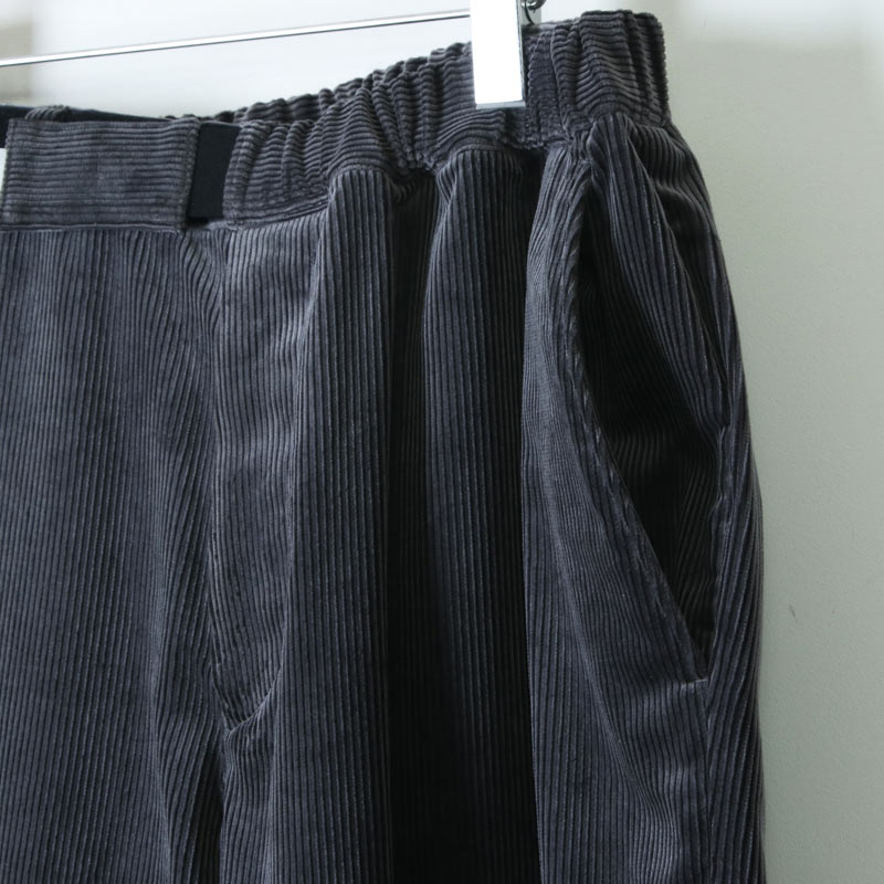 Graphpaper グラフペーパー Suvin Corduroy Wide Tapered Chef Pants