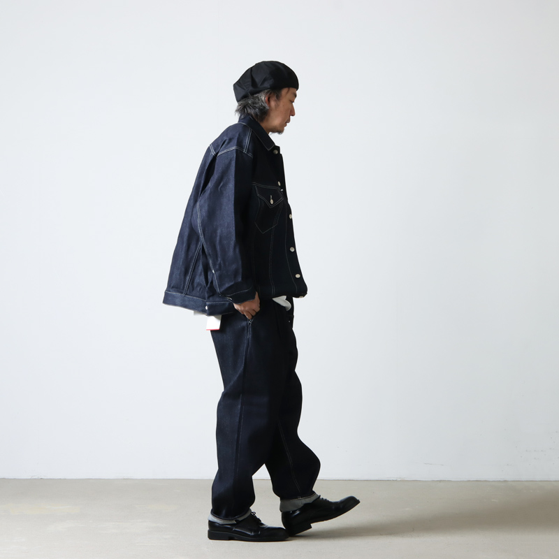 Graphpaper (グラフペーパー) Selvage Denim Two Tuck Tapered Pants RIGID /  セルビッチデニムツータックテーパードパンツリジッド