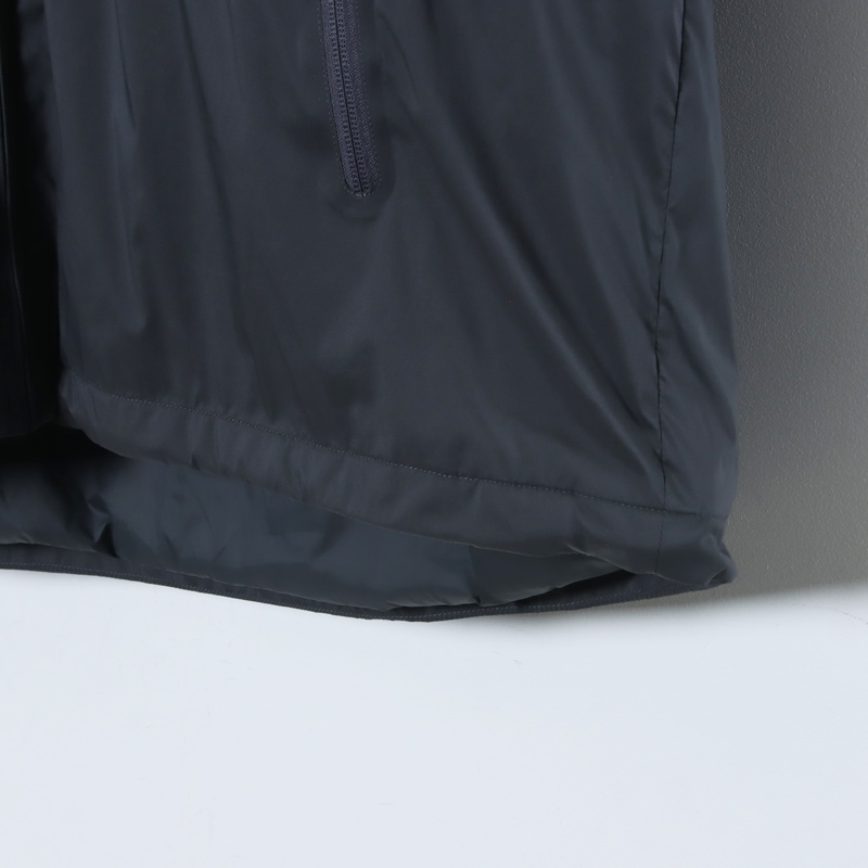Graphpaper(グラフペーパー) PERTEX QUANTUM AIR Light Thermo Blouson