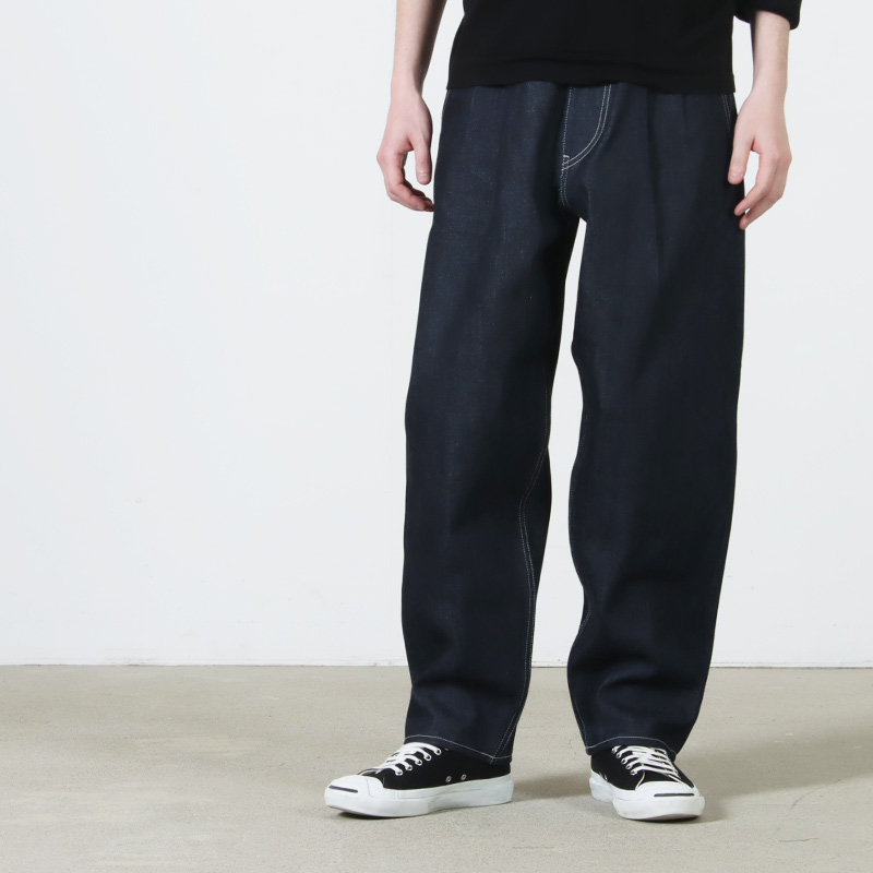 Graphpaper(����եڡ��ѡ�) Selvage Denim Two Tuck Tapered Pants�� INDIGO RIGID �� BLACK WASHED