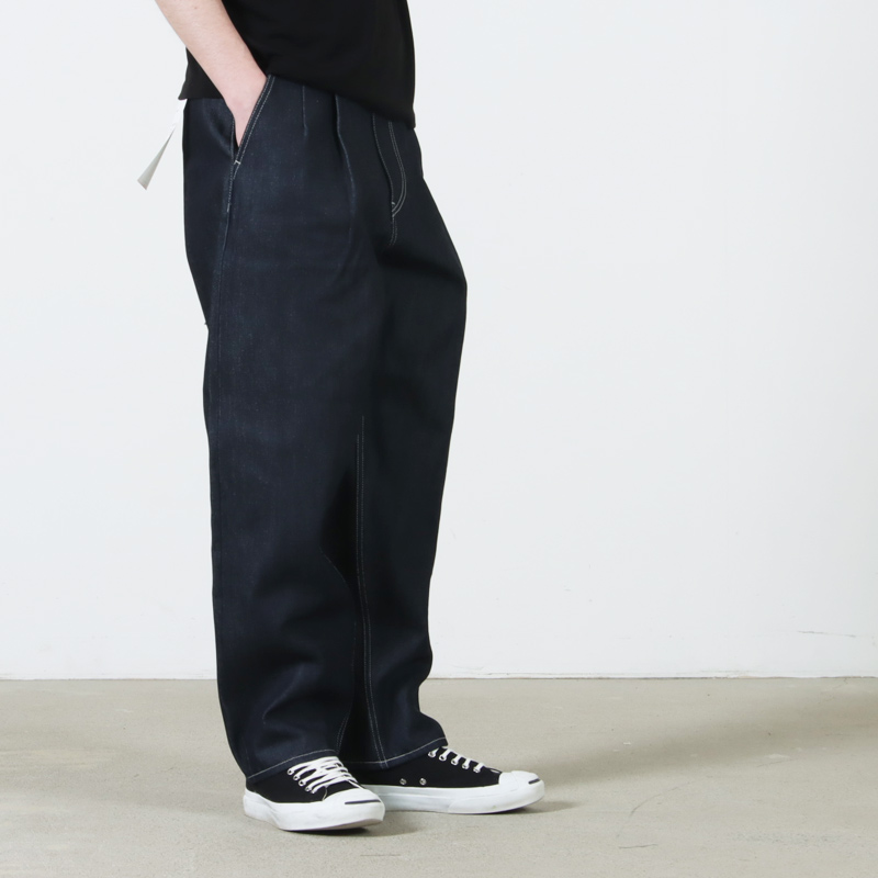 Graphpaper(����եڡ��ѡ�) Selvage Denim Two Tuck Tapered Pants�� INDIGO RIGID �� BLACK WASHED