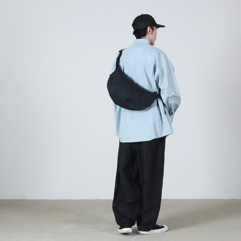 Graphpaper(����եڡ��ѡ�) Blankof for GP Small Crescent Bag