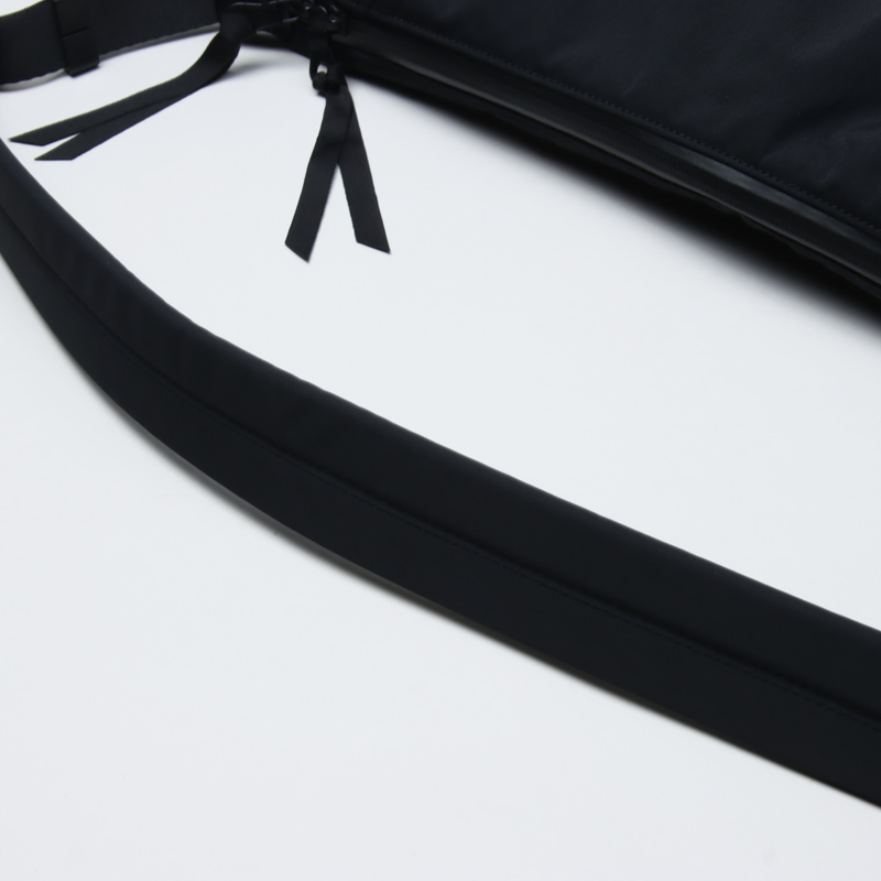 Graphpaper(����եڡ��ѡ�) Blankof for GP Small Crescent Bag