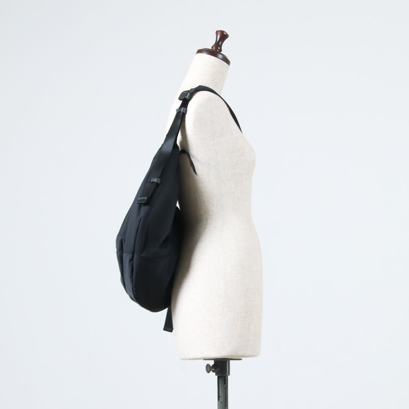 Graphpaper(����եڡ��ѡ�) Blankof for GP Small Crescent Bag