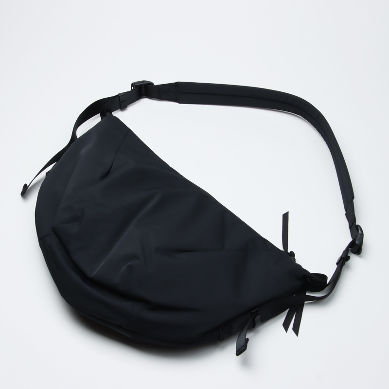 Graphpaper(����եڡ��ѡ�) Blankof for GP Small Crescent Bag