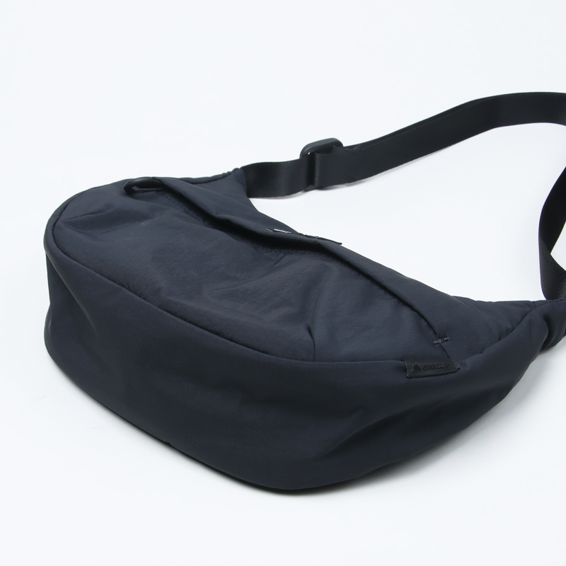 GREGORY(쥴꡼) SUSZY HALFMOON SHOULDER S