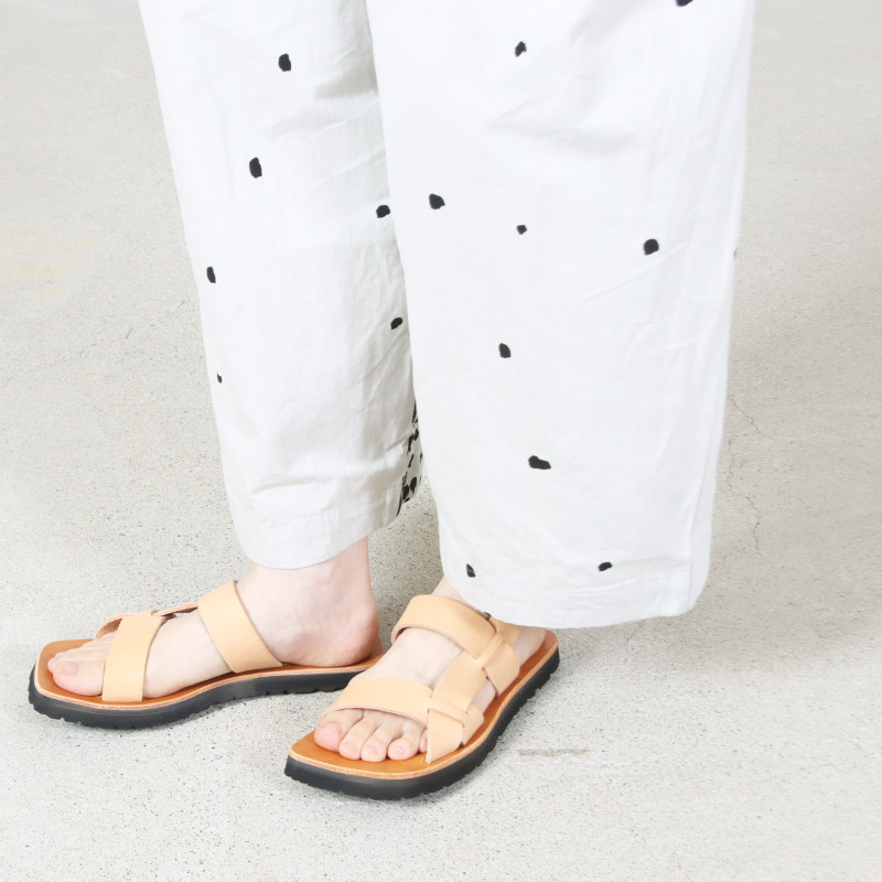Hender Scheme(���������������) house made ///orbit