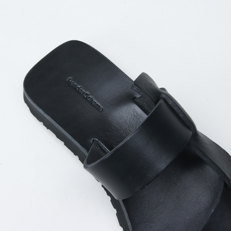 Hender Scheme(���������������) house made ///orbit