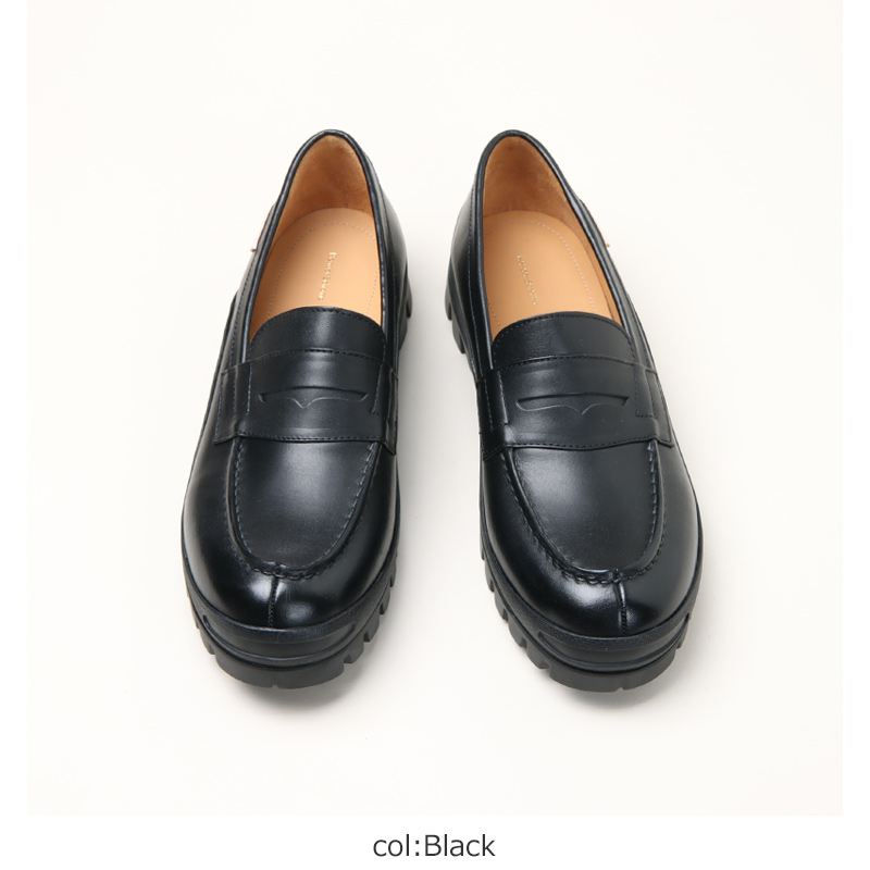 2146に組み合わせた一足Hender Scheme loafer #2146