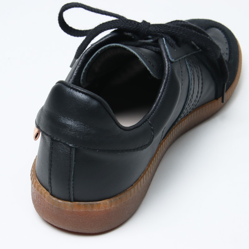 Hender Scheme (エンダースキーマ) citizen trainer / シチズン