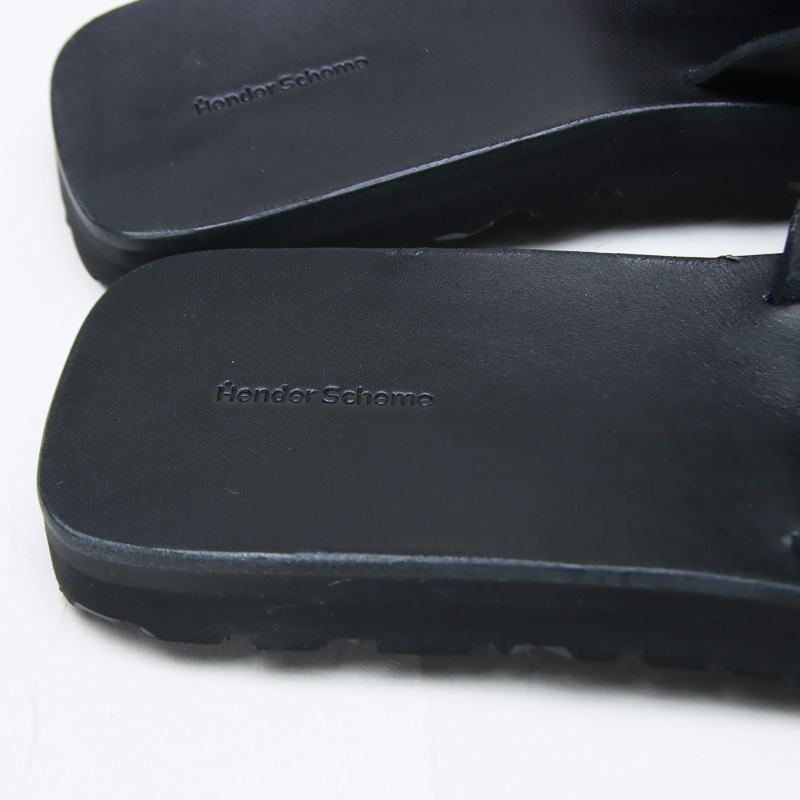 Hender Scheme(���������������) house made ///arjah