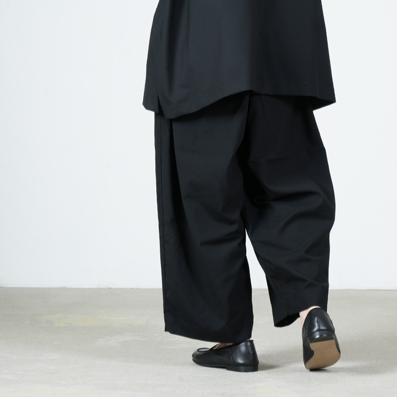 Hender Scheme() oval moca