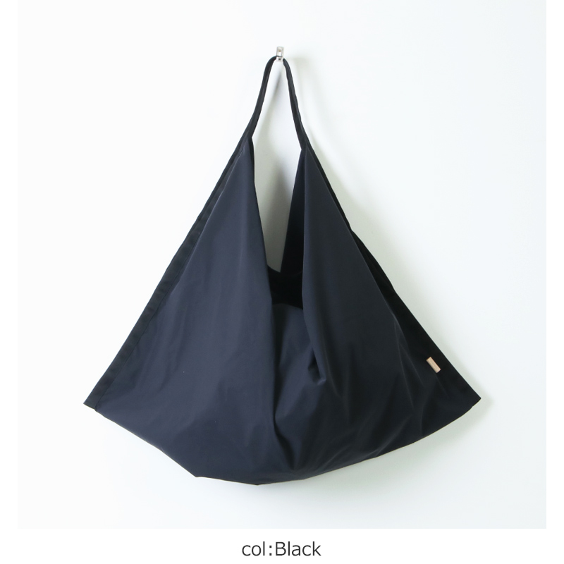 Hender Scheme (エンダースキーマ) origami bag big 3 layer nylon ...