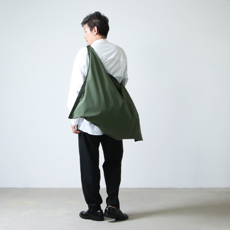 Hender Scheme (エンダースキーマ) origami bag big 3 layer nylon 