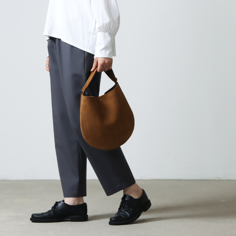 く日はお得♪ 即完 Hender scheme one piece bag big ivv-jva.com