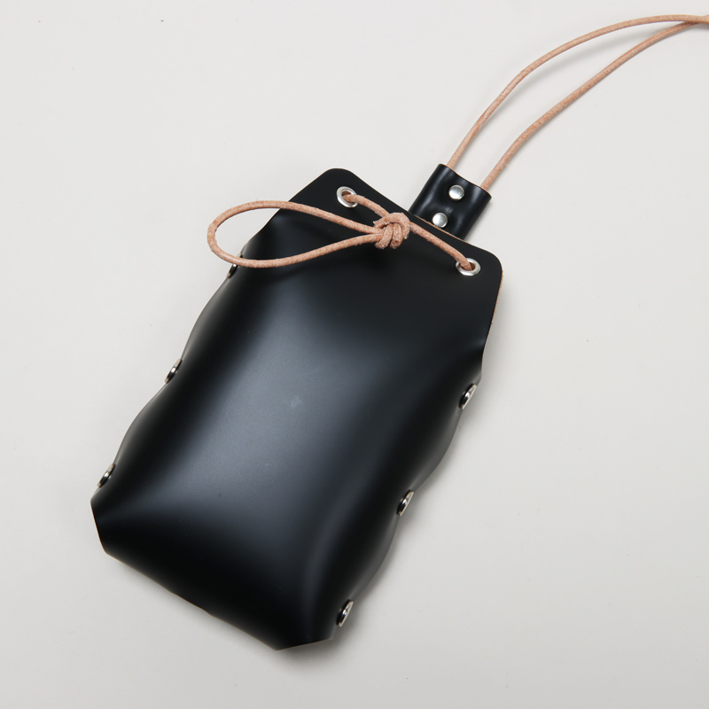 Hender Scheme() assemble neck pouch M