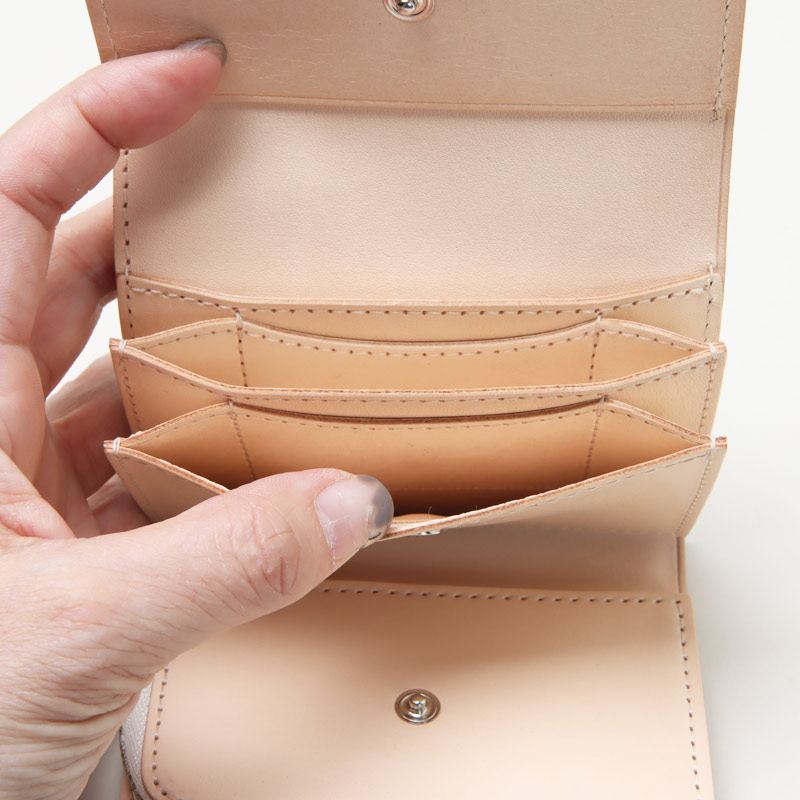 財布形三つ折りエンダースキーマ　bellows wallet 財布