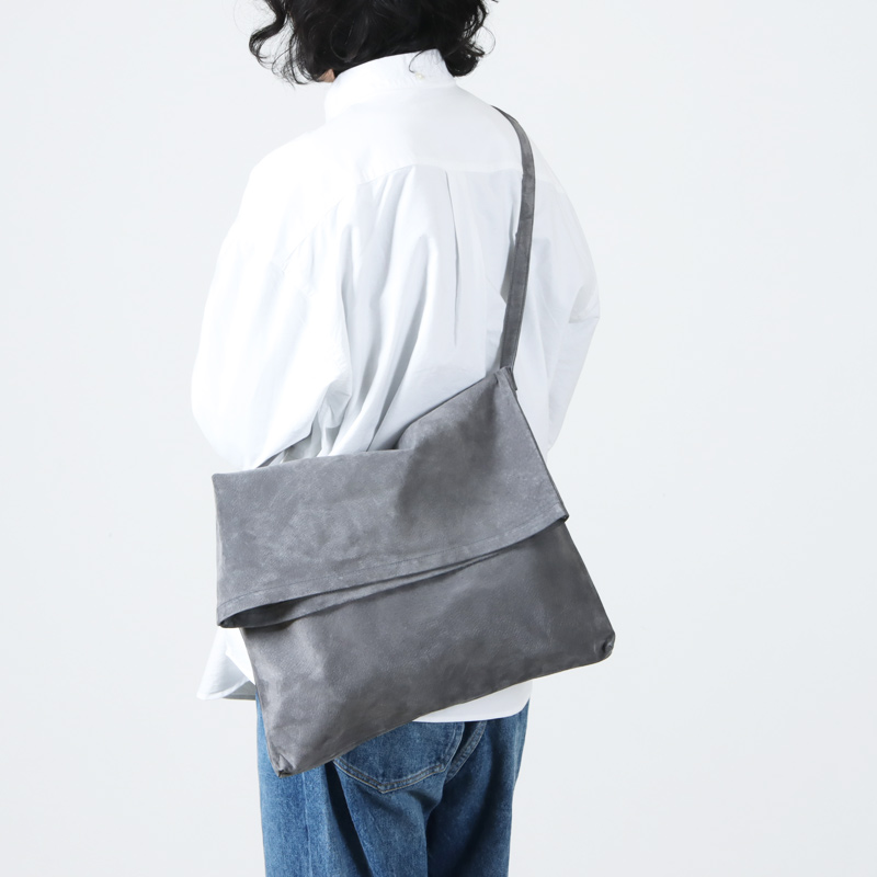 Hender Scheme() pig flap shoulder bag big