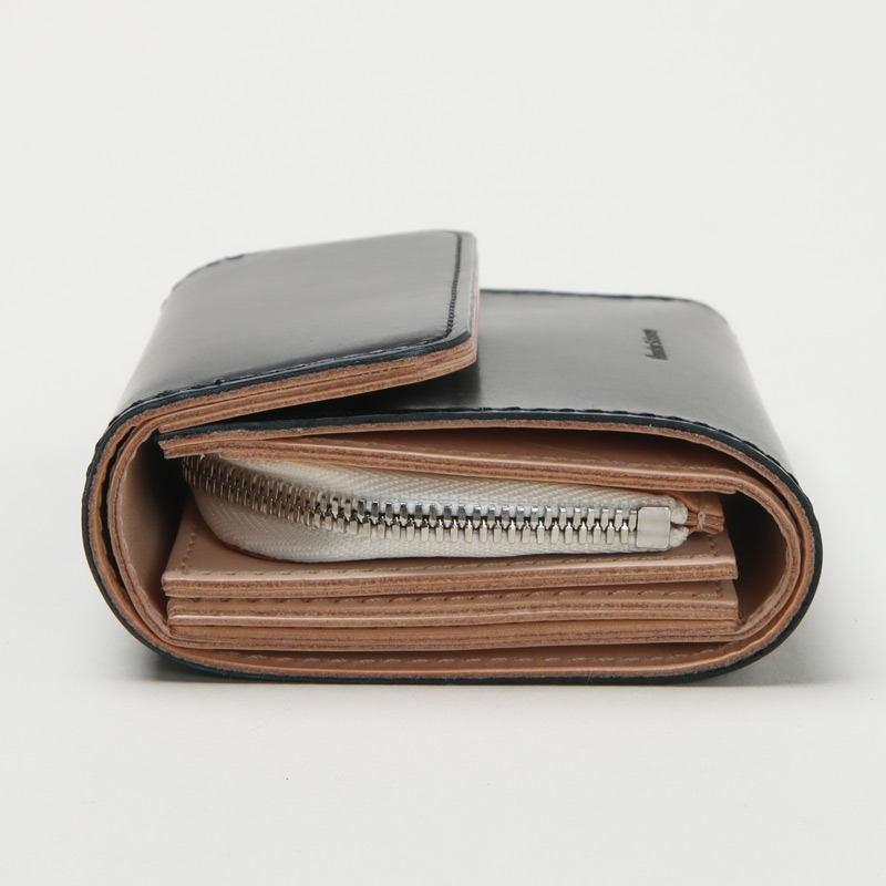 Hender Scheme() bellows wallet