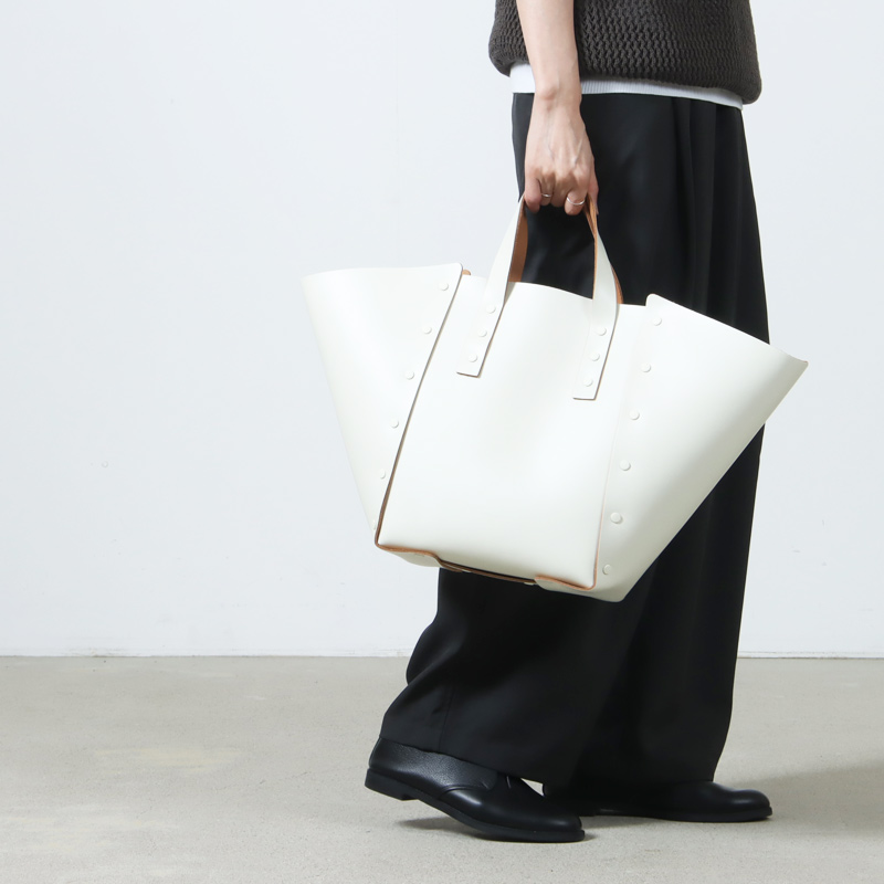 Hender Scheme (エンダースキーマ) assemble hand bag wide M