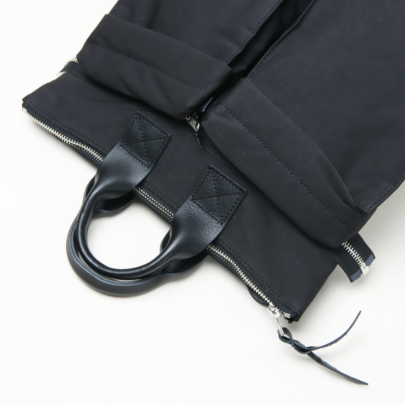 Hender Scheme (エンダースキーマ) helmet bag small